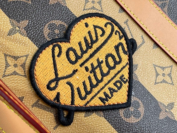 ルイヴィトンバッグ細部ディテール